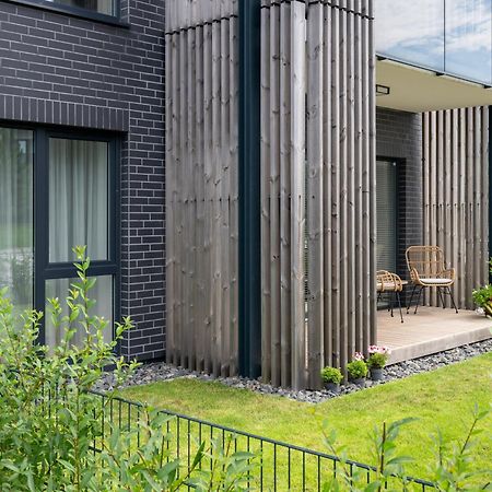D33 Vilnius - Brand New Luxury Apartment With Terrace, Garden, Ac And Parking المظهر الخارجي الصورة